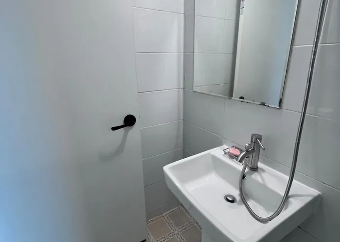 公寓 2, Near Hongdae, 1st Floor,3beds, 2rooms *